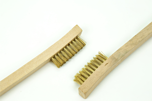 แปรงขัดลวดทองเหลืองขายดีที่สุด สำหรับขจัดสนิมหรือขัดเงาโลหะ มีจำหน่ายในราคาส่งออกจากอินเดีย - Product Image 5