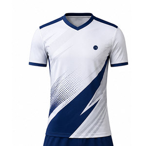 Maillot et short de football confortables, parmi les plus vendus, pour les entraînements et les matchs des clubs de football. - Product Image 4