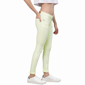 Jean droit taille haute respirant et extensible pour femme, couleur unie, coupe droite, avec poches et fermeture éclair, en denim de coton - Product Image 4