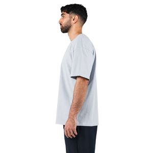 เสื้อยืดโอเวอร์ไซส์สีเทาอ่อนสำหรับผู้ชาย ผ้าฝ้ายเนื้อนุ่ม ทรงหลวม คอกลม สวมใส่สบายทุกวัน สไตล์สตรีทแฟชั่น - Product Image 3