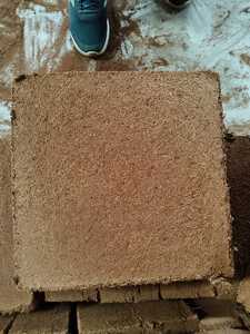 Acondicionador de Suelo de Fibra de Coco, Bloques de Turba de Coco de Bajo EC para un Crecimiento Saludable de las Plantas - Product Image 6