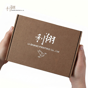 Caja de Cartón Corrugado para Envíos Aéreos Li-Shang Printing, 20x15x8cm, Ecológica, con Laminado Brillante e Impresión UV, para Regalos - Product Image 3