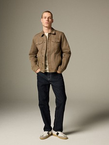 Chaqueta de Mezclilla para Hombre, Corte Holgado, Estilo Vintage, Camuflaje, Algodón Elástico, Efecto Desgastado, Cómoda, Duradera - Product Image 3