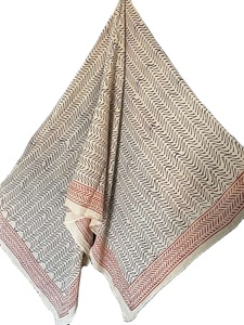 Hermoso diseño de impresión Bagru Dabu impreso 100% puro algodón suave gasa pareos venta al por mayor precio barato mujeres playa bufandas largas - Product Image 6