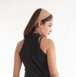 Camiseta de yoga sin mangas con logotipo personalizado, ropa de gimnasio de compresión transpirable de secado rápido, conjunto de entrenamiento de motorista, ropa deportiva con logotipo personalizado - Product Image 2