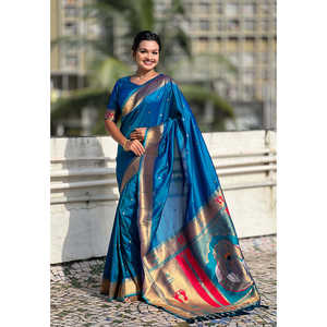 ผ้าไหมพิธานีสีน้ำเงินลายมาฮาลักชมี  งานทอแบบซารี  เสื้อผ้าอินเดียและปากีสถาน โดย Elite Weaves 650 กรัม - Product Image 6