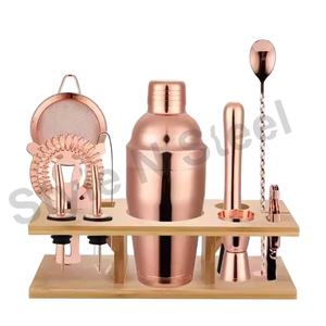 Ensemble de barres en bois de qualité supérieure en acier inoxydable avec une collection de barwares au design classique et élégant - Product Image 2