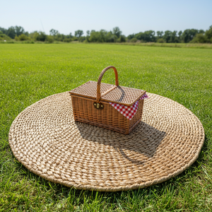 Tapis en jacinthe d'eau artisanale du Vietnam, durable et léger, parfait pour les salons, les chambres et les pique-niques - Product Image 6