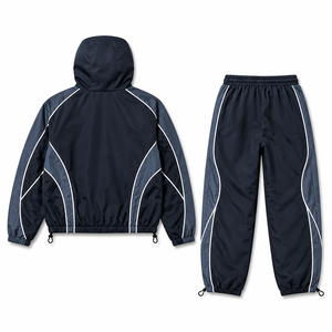 Conjunto Deportivo Reflectante de Dos Piezas con Diseño Colorblock Inspirado en las Carreras, Chaqueta con Capucha y Pantalones Holgados, Ropa Urbana Personalizada de Fabricante - Product Image 3