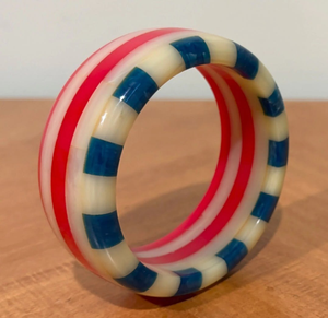 Brazalete y Pulsera de Resina Irregular de Moda, Joyería para Mujer Pintada a Mano, Modelo Transparente de Resina Gruesa de Buena Calidad - Product Image 5