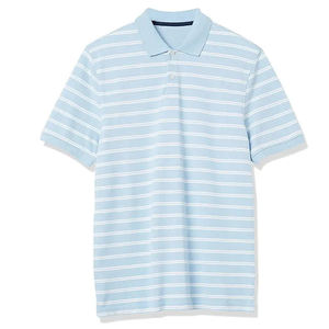 Polo avec une forme élégante et une finition soignée pour un look impeccable au bureau et en moments de détente - Product Image 1