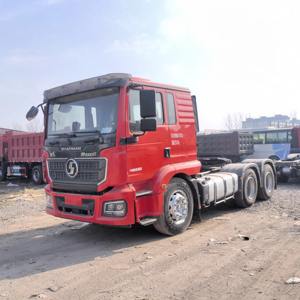 Tractor diésel industrial de servicio pesado 6x4, cabezal motriz para operaciones de transporte por carretera, logística y construcción, con volante a la izquierda. - Product Image 4