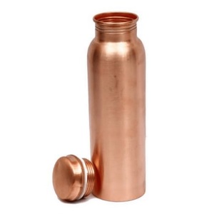 <b>Copper</b> water <b>bottle</b> supports a cleaner <b>drinking</b> experience while encouraging hydration and consistent healthy routines - Product Image 2