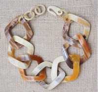 MN EXPORTS Collier en corne de buffle naturelle couleur ambre miel, chaîne cœur faite à la main, apprêts de bijoux, bijoux de mode pour femme, modèle
