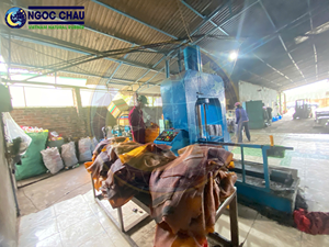 Caoutchouc naturel du Vietnam RSS3 NGOC CHAU RUBBER COMPANY – Meilleur prix, norme ISO pour pneus, chaussures, bandes transporteuses, liquides/balles - Product Image 2