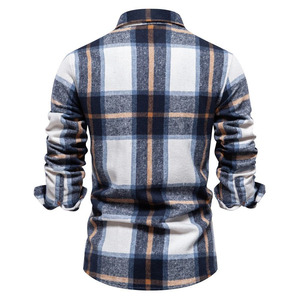 Camisa de franela cálida y cómoda para hombre, OEM ODM, con diseño clásico a cuadros, manga larga, con botones, para trabajo, uso casual y actividades al aire libre. - Product Image 2