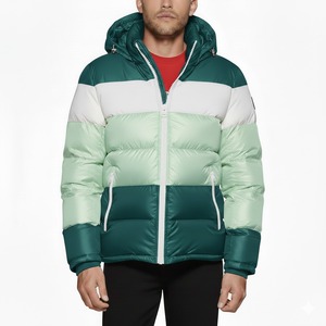Chaqueta Acolchada con Capucha para Hombre, Diseño Color Block, Cortavientos, Gruesa, Invernal, Casual, Cierre de Cremallera, Corte Regular, Verde Blanco, Poliéster - Product Image 3