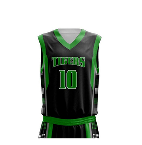 Nouvel ensemble maillot et short de basketball personnalisé OEM, uniforme sportif par sublimation, séchage rapide, respirant, tenue d'équipe, uniforme de basketball - Product Image 4