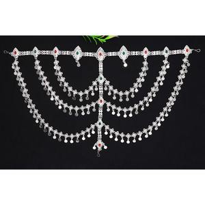 Chaîne de cheveux ethnique traditionnelle pour femme du Golfe, bijou de tête de mariée DamdiTikka plaqué argent artificiel, fait main, chaîne à pampilles tendance - Product Image 6