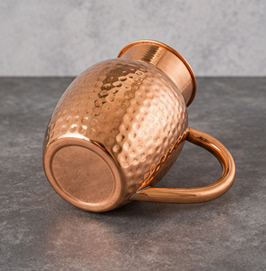 Carafe en cuivre martelé artisanal – Style amphore vintage de luxe, vaisselle isolante, bord évasé lisse, antique - Product Image 2