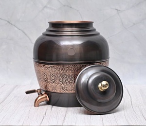 Distributeur de boissons en cuivre antique avec robinet |   Pot à eau en cuivre indien fait à la main |   Articles de décoration pour la maison et verrerie - Product Image 4