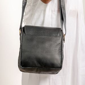 Sac à main bandoulière en cuir véritable de créateur, nouveau modèle tendance, fait main, en promotion, élégant, pour femme - Product Image 4