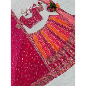 TENDANCE GEORHETTE DIGITAL PRINT THREAD SEQUENCE WORK LEHENGA CHOLI AVEC DEUX DUPATTA ROSE - Product Image 5