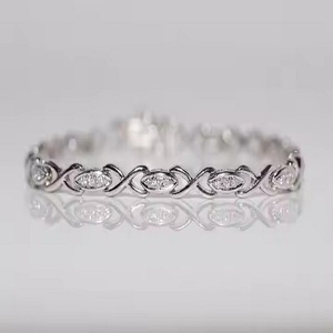 Bracelet chaîne en moissanite en argent sterling 925 plaqué or, coupe marquise, design classique à maillons, bijoux de mariage pour femmes - Product Image 3