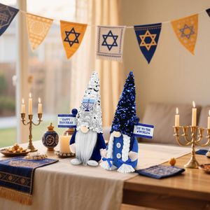 Gnomi di Hanukkah per Decorazioni Interne, Figure in Peluche Menorah, Ornamenti Ebraici per Chanukah, Set di Decorazioni per Hanukkah - Product Image 1