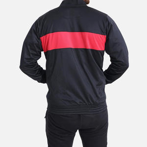 Conjunto Deportivo Sublimado para Hombre, Cómodo y Hecho con Material Resistente, con un Estampado Atractivo, Ideal para el Gimnasio o Uso Casual - Product Image 2