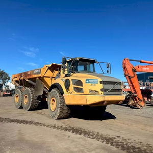 Camion à benne basculante Volvo A40F jaune d'occasion avec garantie de 4 ans, contrôlé par PLC, haute efficacité opérationnelle - Product Image 1