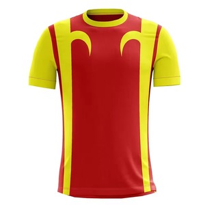 Maillot de football personnalisé sublimé 160GSM, maillot d'entraînement d'équipe OEM, MOQ 10, dernier design, vente chaude - Product Image 1