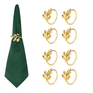 ที่ใส่ผ้าเช็ดปากสีทองเมทัลลิกสุดหรูสำหรับงานแต่งงานและงานเลี้ยงอาหารค่ำอย่างเป็นทางการ แหวนผ้าเช็ดปากรูปกิ่งไม้สีทองลายพฤกษศาสตร์สุดประณีต - Product Image 5