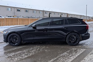 Volvo V60 T6 AWD Momentum 2020 - Product Image 2