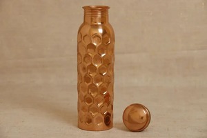 100% New Design 99.12% Pure <b>Copper</b> 1000ml Metal Sport <b>Bottle</b> Customizable Color Logo Eco-Friendly Anti-corrosion Lid Promotional - Product Image 3