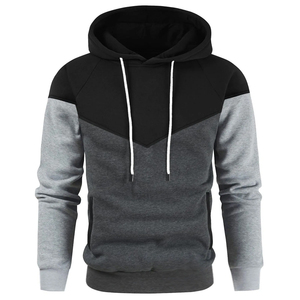 Sudadera Urbana para Hombre, Color Caqui con Parches Blancos en V, Mangas Raglán, Forro Polar, Cómoda para Uso Diario - Product Image 5