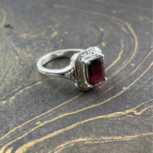 Dainty <b>Garnet</b> Gemstone <b>Ring</b> Handcrafted 925 <b>Silver</b> (3.7 Grams) Unisex Luxury Jewelry - Wholesale Fine Jewelry Supply - Product Image 4