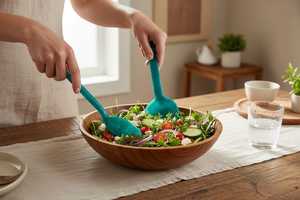 Serveurs à salade artisanaux en résine bleu sarcelle et blanc |   Ustensiles de cuisine artisanaux - Product Image 3
