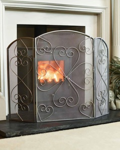 Protector de Chimenea Metálico con Diseño de Mariposa, Malla Plegable de Tres Paneles, Resistente al Calor, Elegante - Product Image 2