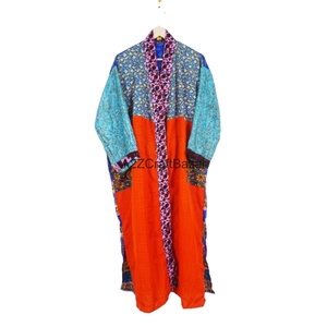 A2ZCraftBazar Peignoir Kimono Artisanal 100% Soie pour Femme, Col en V, Manches Longues, Longueur Intégrale, Fermeture à Cordon, Séchage Rapide - Product Image 1