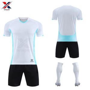 Uniforme de Fútbol Profesional para Equipos 7V7, Bordado en 3D, Secado Rápido, 100% Poliéster, Cuello en V, Camisetas Deportivas Unisex para Adultos, Venta al Por Mayor OEM - Product Image 3