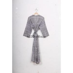 Vestido Romántico Hecho a Mano 100% Algodón con Estampado Floral, Cuello en V, Cierre con Cordón, Largo Completo, Manga Tres Cuartos, Transpirable, para Invierno - Product Image 1