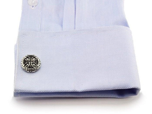 Mancuernillas Redondas Personalizadas de Piedra Negra con Diseño Floral en Tono Plateado Vintage, Joyería Formal para Camisa de Boda para Hombre - Product Image 3
