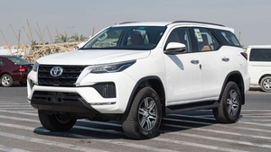 Brand New 2025 Toyo ta Fortuner Euro V for R20 Left Dark Turbo Automatic 4WD SUV 4 Seater Leather <b>Panoramic</b> Sunroof 4.1-6L - Product Image 2
