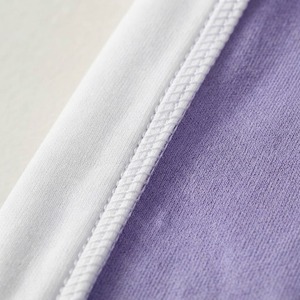 Conjunto de Chaqueta con Cierre y Pantalones Anchos para Mujer, Color Lila Lavanda con Rayas en Contraste, Traje Deportivo con Bolsillos, Estilo Suave y Pastel - Product Image 4