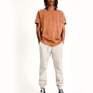 T-shirt Homme Oversize Marron 100% Coton à Manches Courtes Col Rond Décontracté Couleur Unie Tricoté Respirant Écologique Séchage Rapide - Product Image 1
