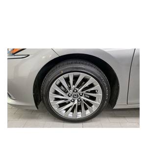 Lexus ES Executive 2024 avec volant à gauche, sièges en cuir, caméra de recul, seulement 29 977 km parcourus - Product Image 5