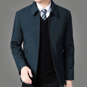 Veste matelassée pour homme en coton personnalisée, légère, avec extérieur en polyester, manteau d'hiver chaud, décontracté, pour l'extérieur - Product Image 4