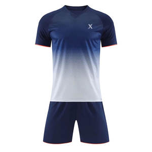 Conjunto de Uniforme de Fútbol Personalizado, Tela de Alta Calidad, Transpirable y Ligera, Adecuado para Entrenamiento de Equipos - Product Image 1