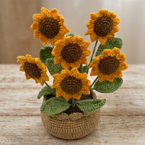 Pot de fleurs tournesol vietnamien en crochet fait main, décoration amigurumi avec fleur en fil tricoté pour la maison, le bureau, cadeau, art du papier, Vietnam - Product Image 3